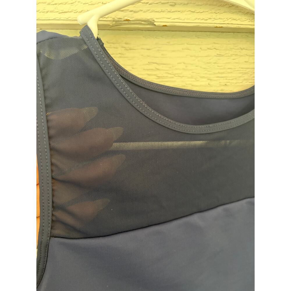 Dyi Navy Blue Mesh Panel Cropped Activewear Tank Top Size Small Nwt — image 4 of 7
